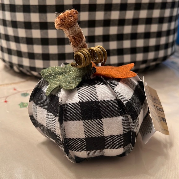 Robert Stanley Holiday Robert Stanley Signature Collection Pumpkin